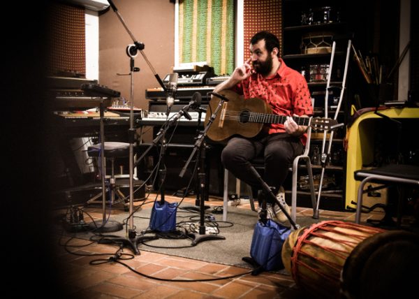 Entrevista com Kiko Dinucci