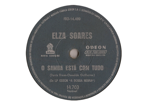 "O samba está com tudo" com Elza Soares