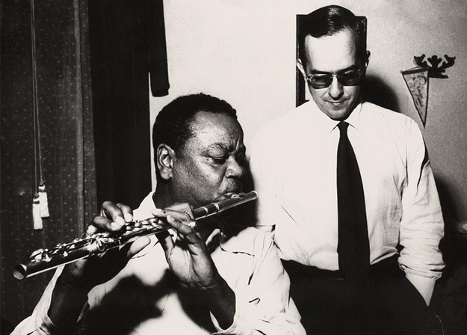 Pixinguinha Cantado (na foto, com o Vinícius de Moraes)