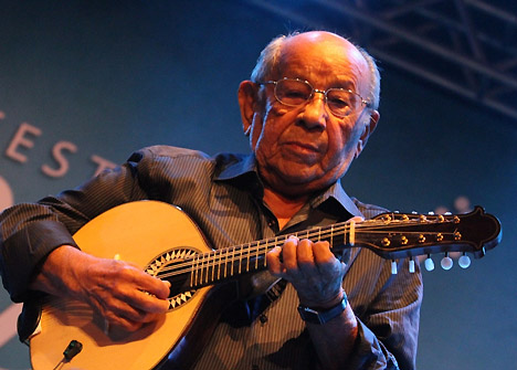 Zé Menezes + Marcello Gonçalves
