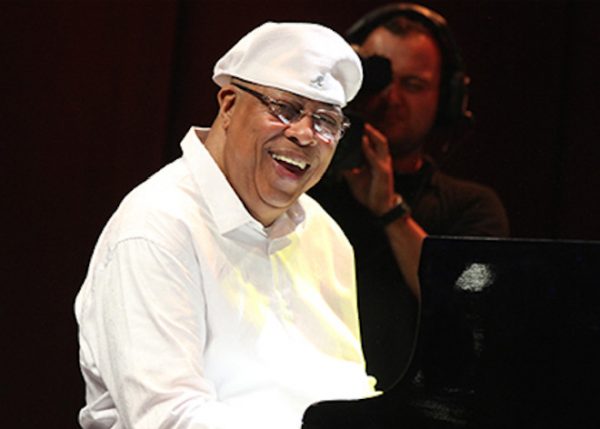 "Jazz pra lavar a alma" no A Volta ao Jazz em 80 Mundos