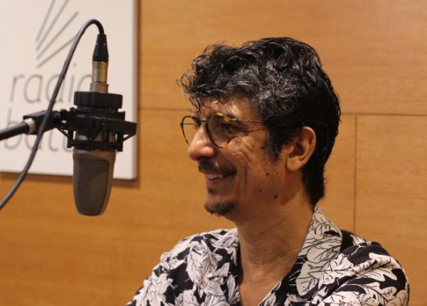 Pedro Luiz canta Luiz Melodia no Estúdio Batuta